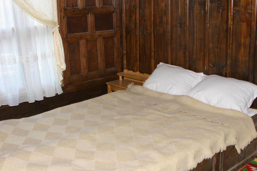 Sava Cupetsa Guest House Zjeravna Rum bild
