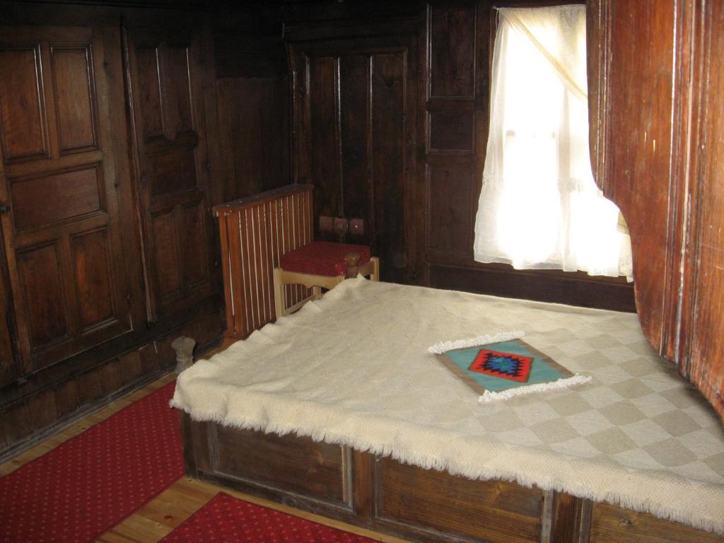 Sava Cupetsa Guest House Zjeravna Rum bild